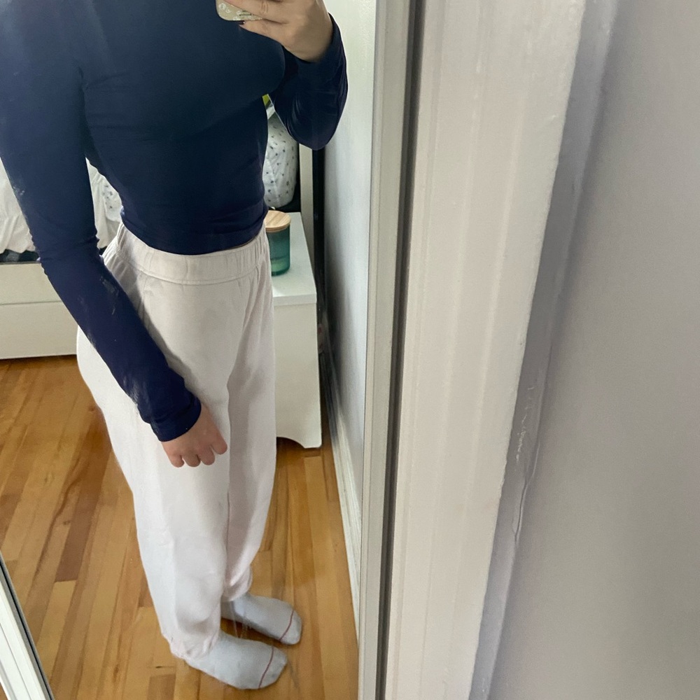 Tna Airy boyfriend sweatpants